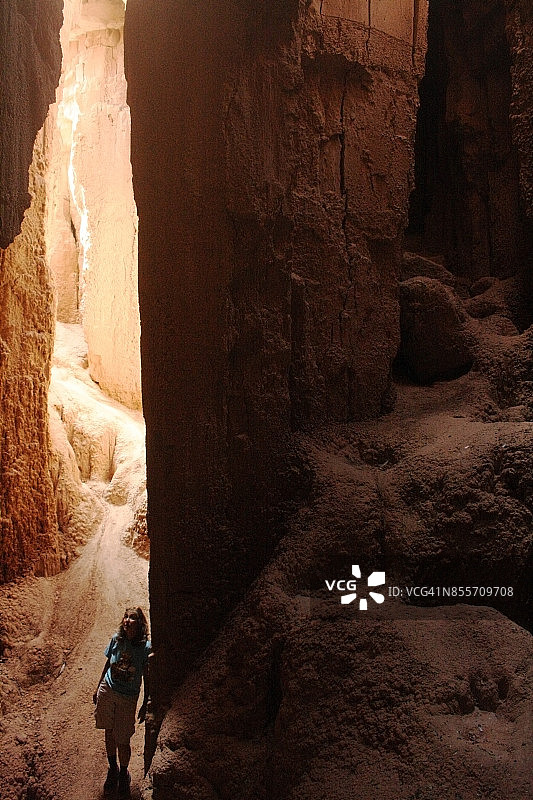 本顿岩洞深处的大教堂峡谷图片素材