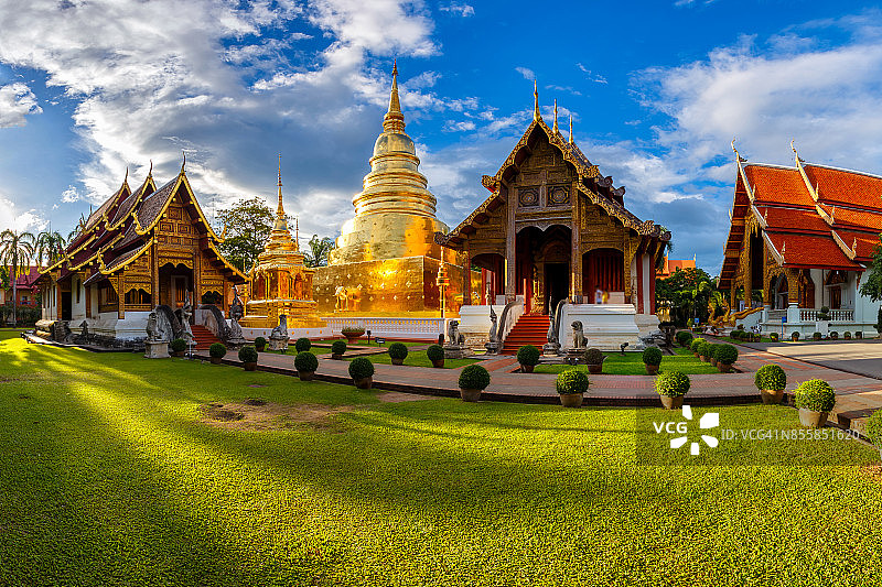 清迈古城中心的帕辛寺，泰国图片素材