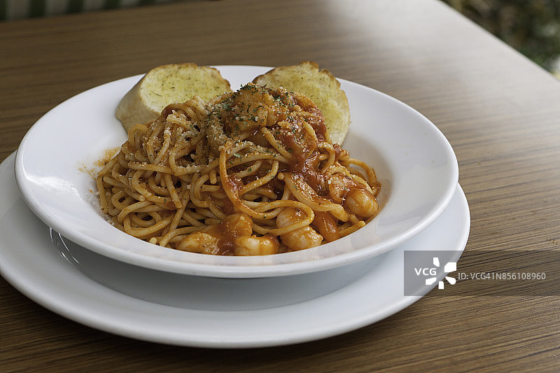 一小盘海鲜意面图片素材