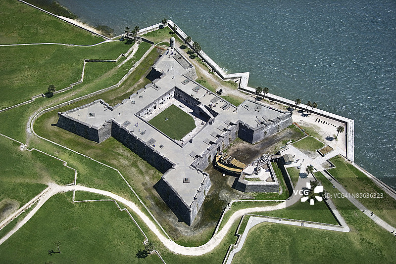 佛罗里达州圣奥古斯丁的军事堡垒航拍图片素材