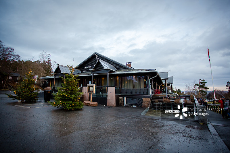 山间餐厅图片素材