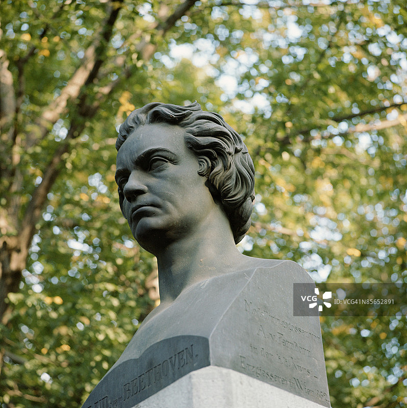 德国波恩的贝多芬半身像图片素材