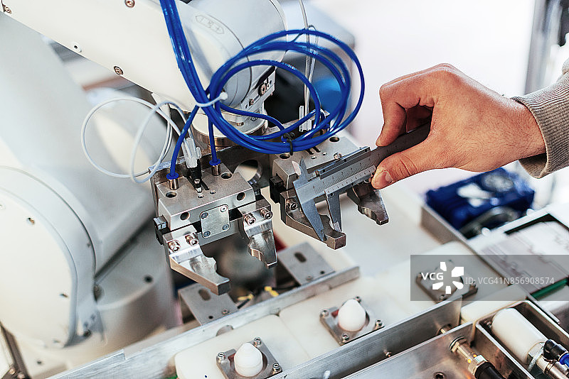 适用于新产品的机器人手臂尺寸图片素材