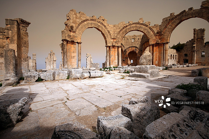 叙利亚俄罗斯空袭前的圣西蒙柱图片素材