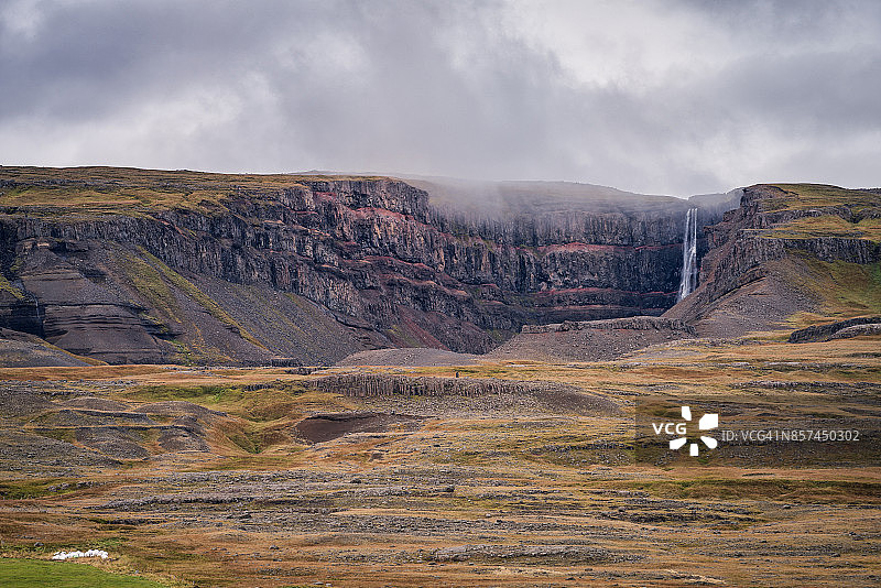 亨吉瀑布，弗洛斯达勒山谷，冰岛东部图片素材