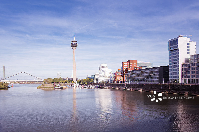 新关税同盟大厦和莱茵电视塔图片素材