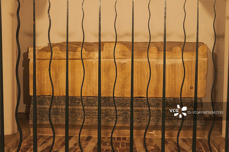 圣雷斯蒂图德的墓穴图片素材