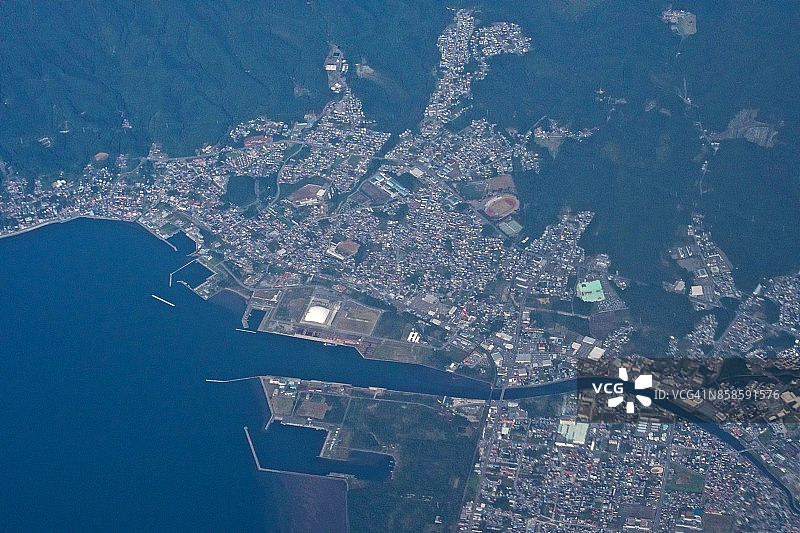 日本青森县陆奥市白天飞机航拍视角图片素材