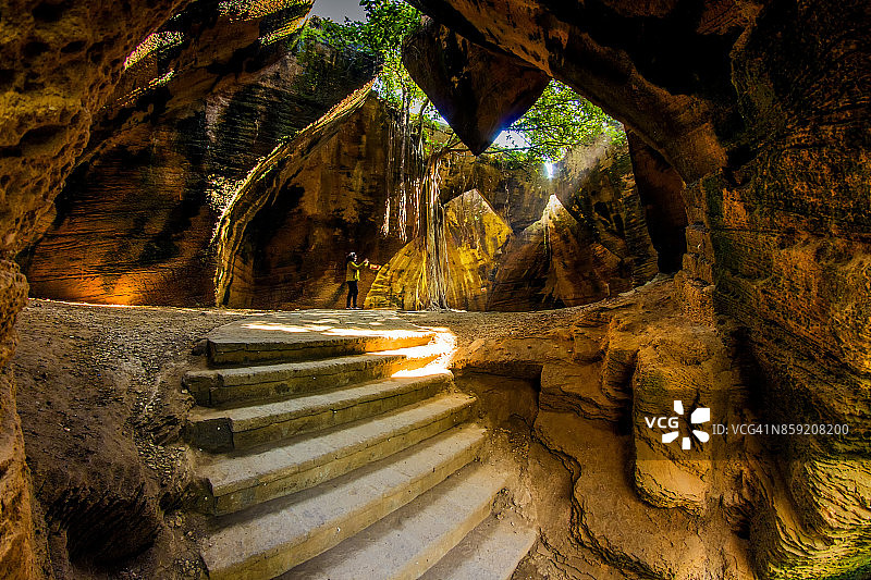 奈达洞穴图片素材