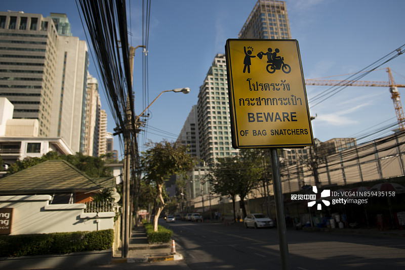 曼谷警示牌：谨防扒手图片素材