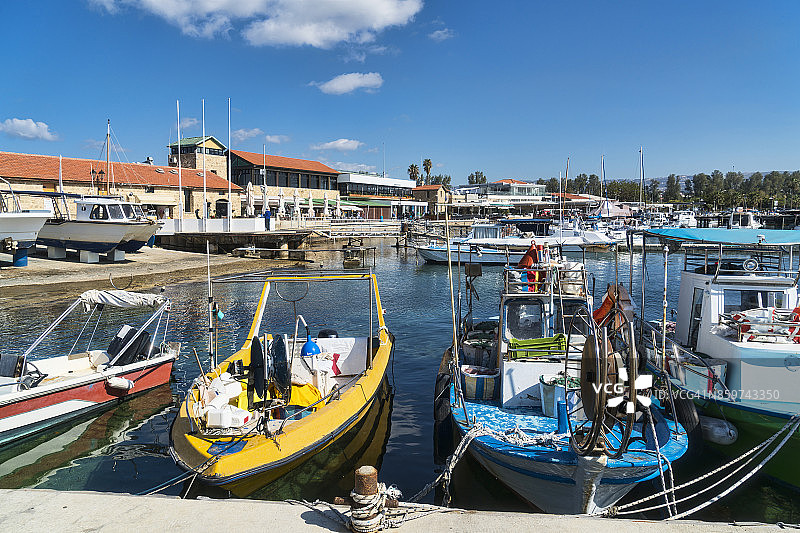 塞浦路斯帕福斯历史港口图片素材