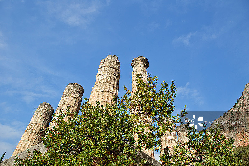 希腊德尔斐考古遗址的阿波罗神庙图片素材