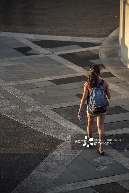 城市线性图案：单人图片素材