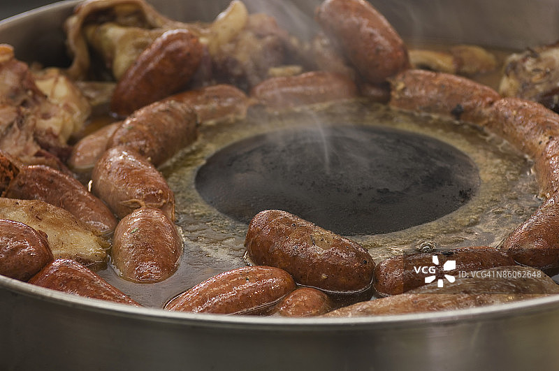 烹饪西班牙香肠图片素材