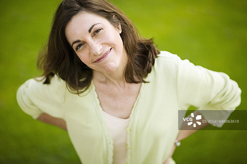 女人微笑图片素材