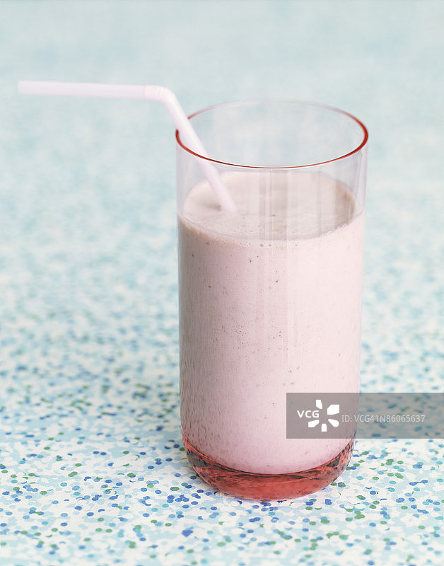 吸管浆果冰沙图片素材