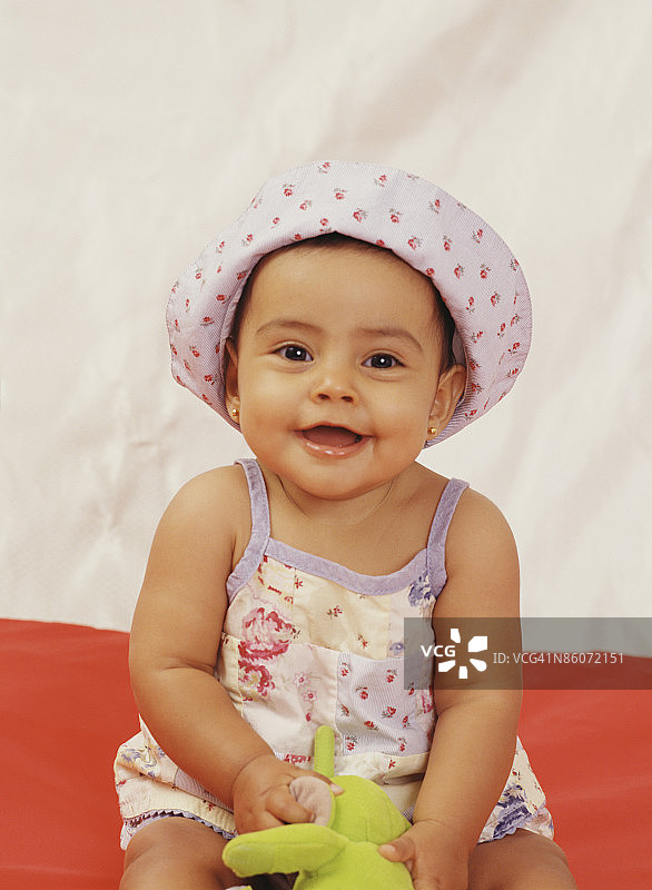 女婴的肖像图片素材