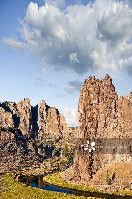 史密斯岩和克鲁克德河图片素材