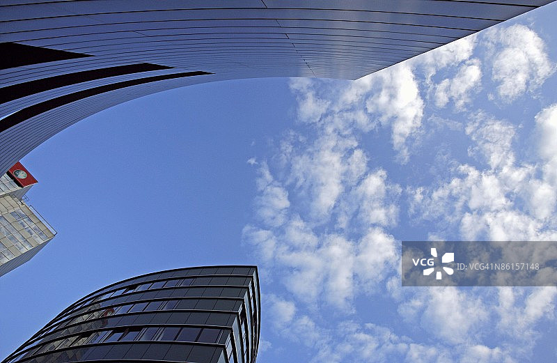 德国杜塞尔多夫的摩天大楼图片素材