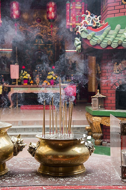 马来西亚吉隆坡关帝庙的香图片素材