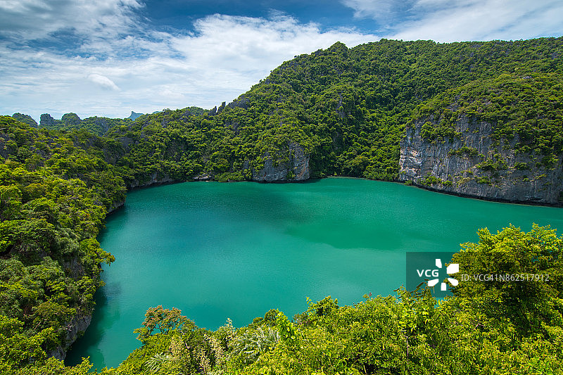 安通群岛湄阁岛泻湖图片素材