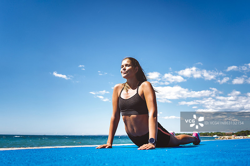 健康的生活方式不会在假期停止图片素材