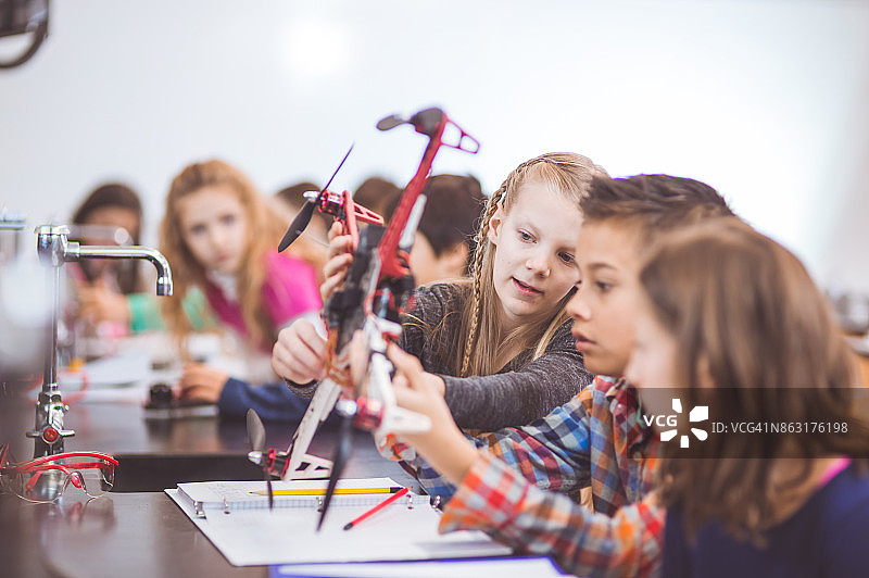 科学实验课图片素材