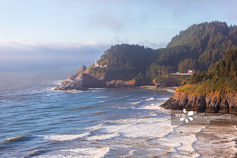 俄勒冈海岸线的赫西塔角灯塔图片素材