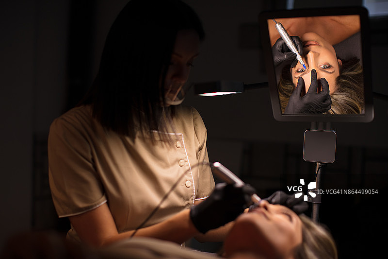 纹绣护理图片素材