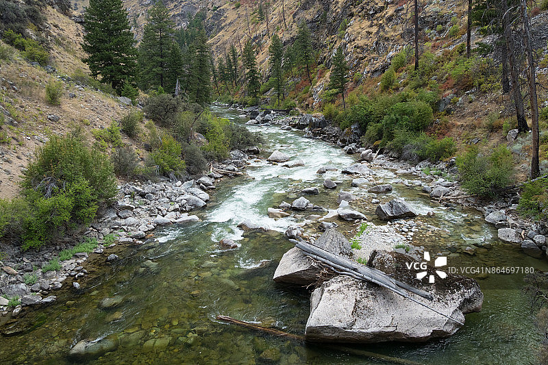 爱达荷州萨蒙河中岔图片素材