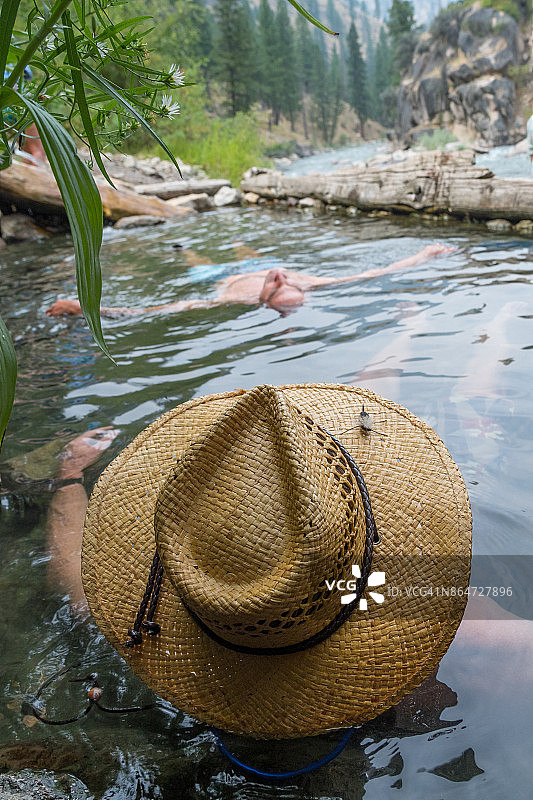 爱达荷州鲑鱼河漂流之旅图片素材