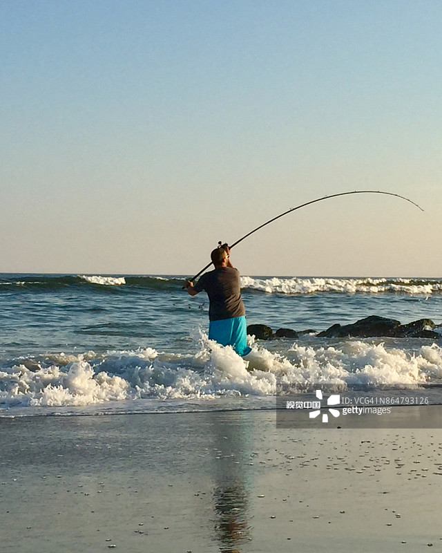 纽约市的海岸边钓鱼图片素材