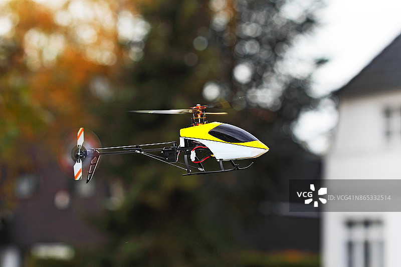 飞行模型直升机图片素材