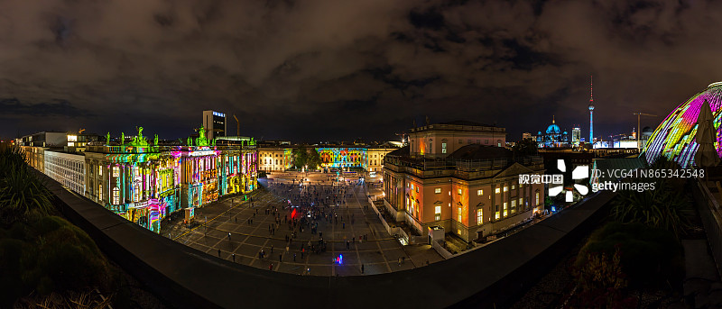 贝贝尔广场与柏林天际线灯光节图片素材
