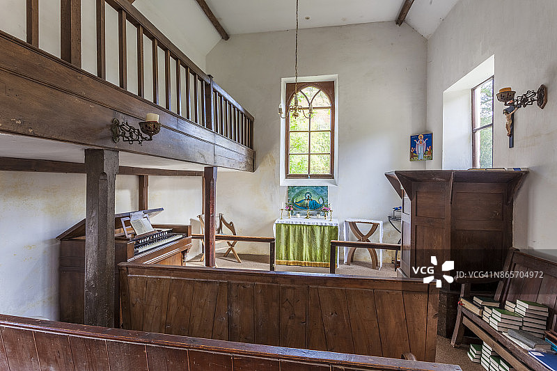 英国威尔士波伊斯郡布雷肯比肯斯的小教堂图片素材