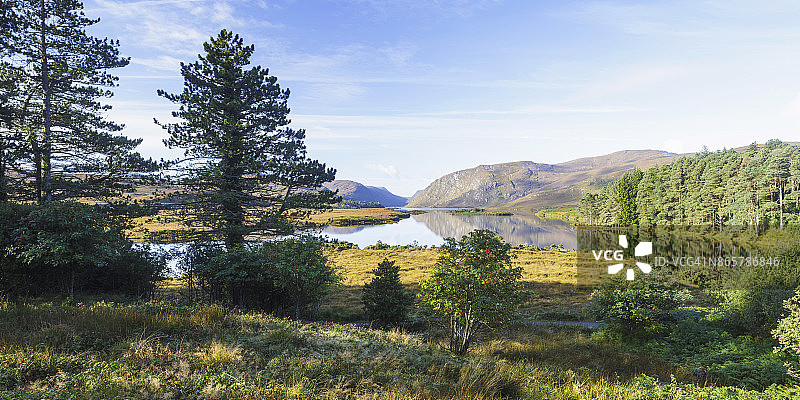 爱尔兰多尼戈尔郡格伦维国家公园的贝格湖图片素材