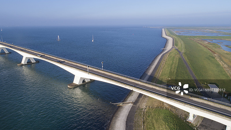 东斯凯尔特海上的桥梁图片素材