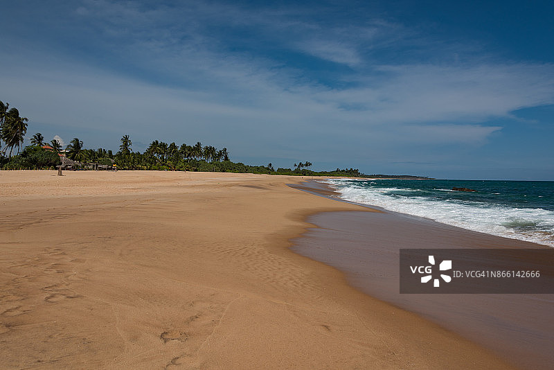 斯里兰卡汉班托塔坦加拉梅达克提亚海滩图片素材