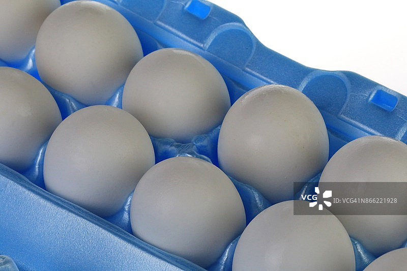 软泡沫容器中的早餐鸡蛋图片素材