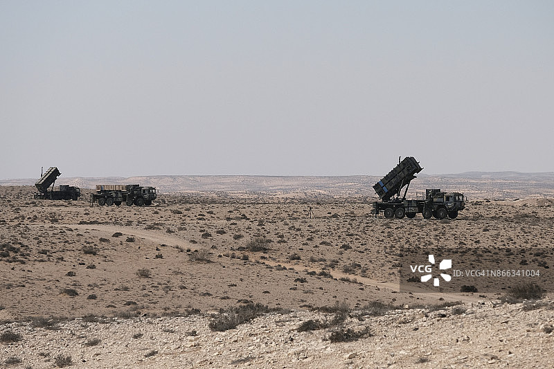 以色列军队的爱国者导弹发射器图片素材