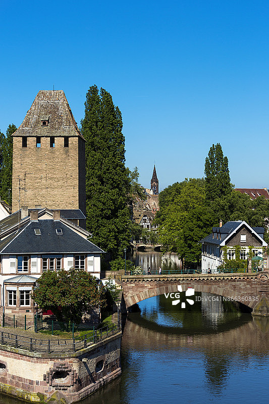 法国斯特拉斯堡的蓬斯库韦尔桥图片素材