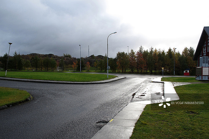 冰岛东部埃伊尔斯塔济的城镇景观图片素材
