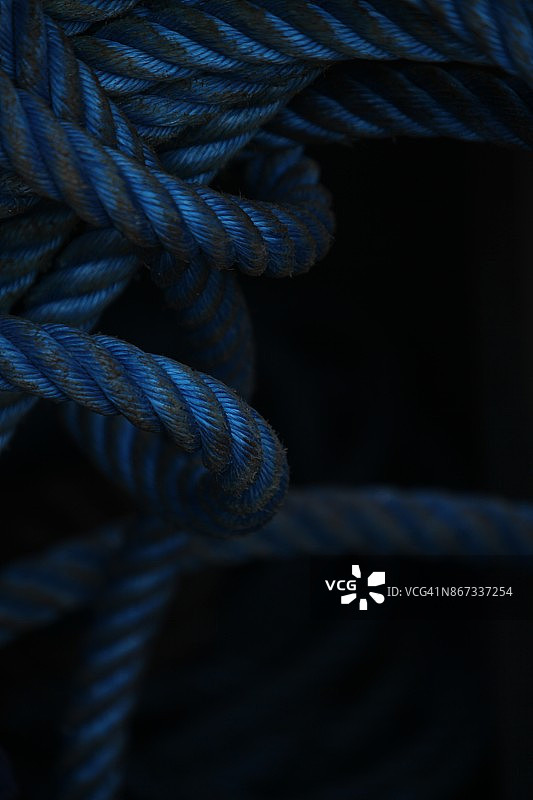 蓝色绳索图片素材