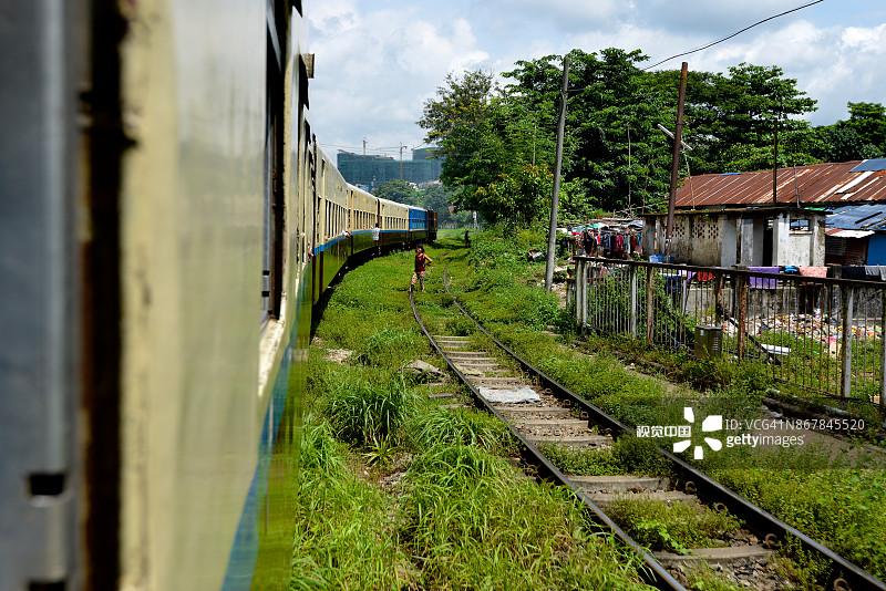 缅甸仰光环线列车网络图片素材