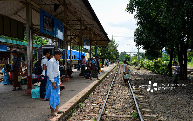 缅甸仰光环线列车网络图片素材