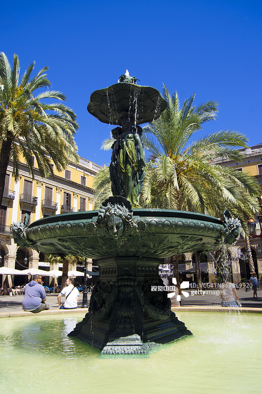 皇家广场的喷泉图片素材