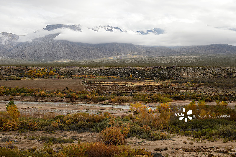 亚利桑那州利特尔菲尔德的乡村景色，美国图片素材