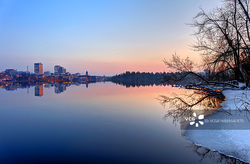 新罕布什尔州曼彻斯特的冬天图片素材