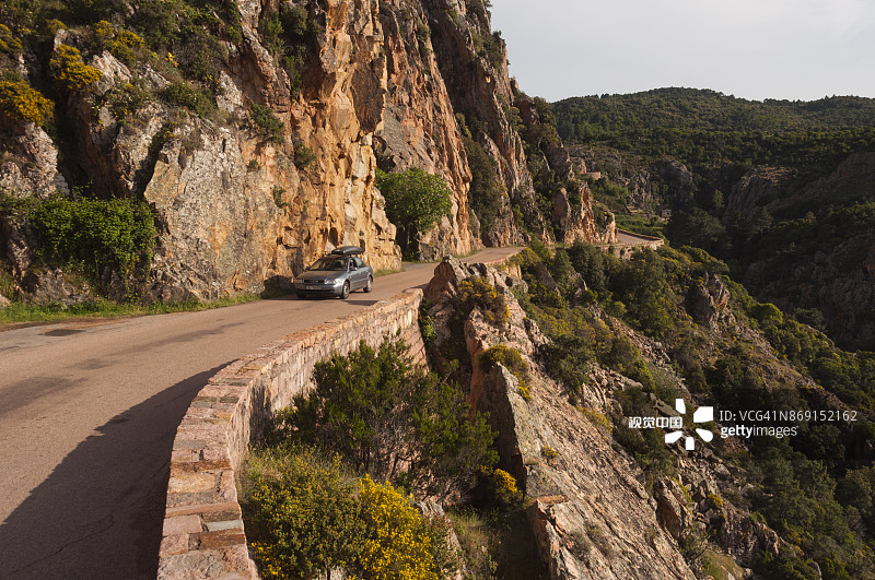 皮亚纳的卡兰奇与卡兰奇公路景观图片素材