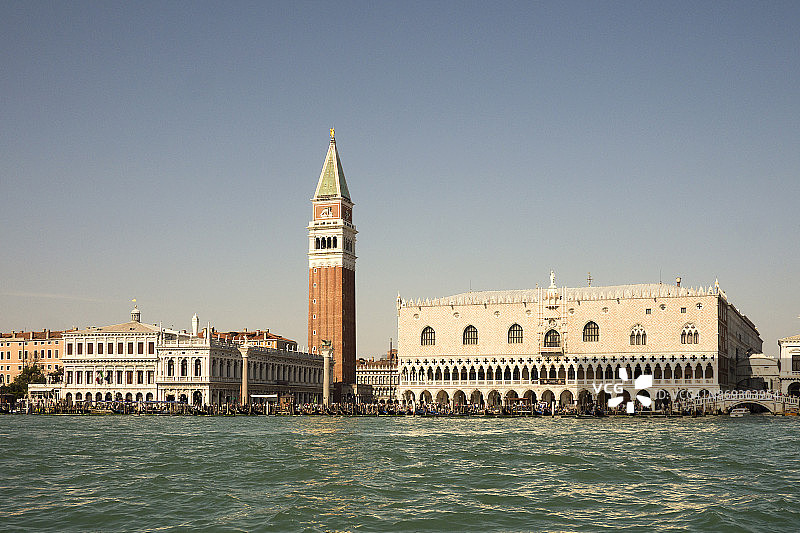 圣马可广场：大教堂与总督宫图片素材